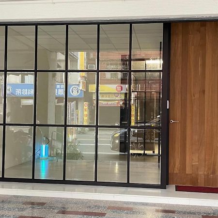Kyushu Homestay 台南 エクステリア 写真